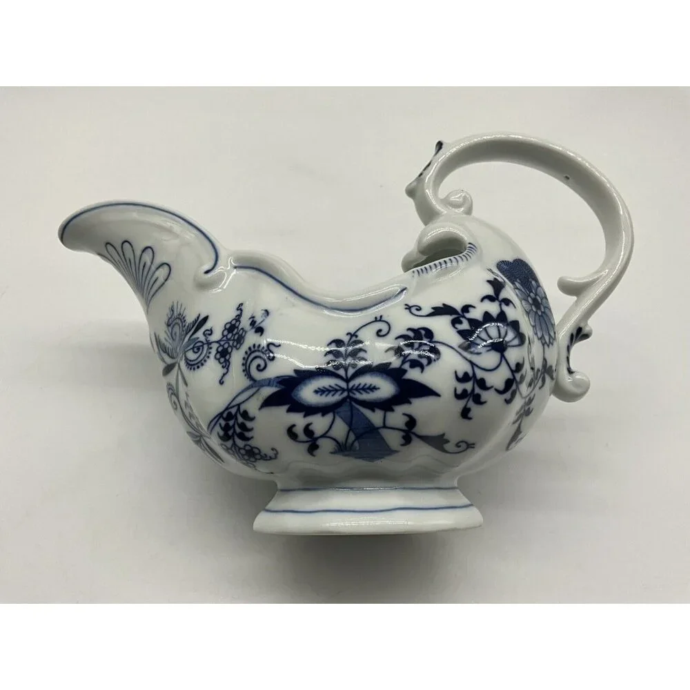 Blue Danube Large Blue & White Gravy Boat Blue Onion Retired Pattern Vintage